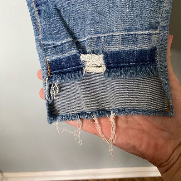 Blank NYC Skinny Classique Distressed Jeans size 28 - Picture 4 of 7